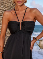 Vestido Longo Plissado Aviamento Preto