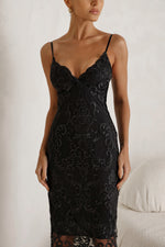 Vestido Midi Tule Bordado Preto